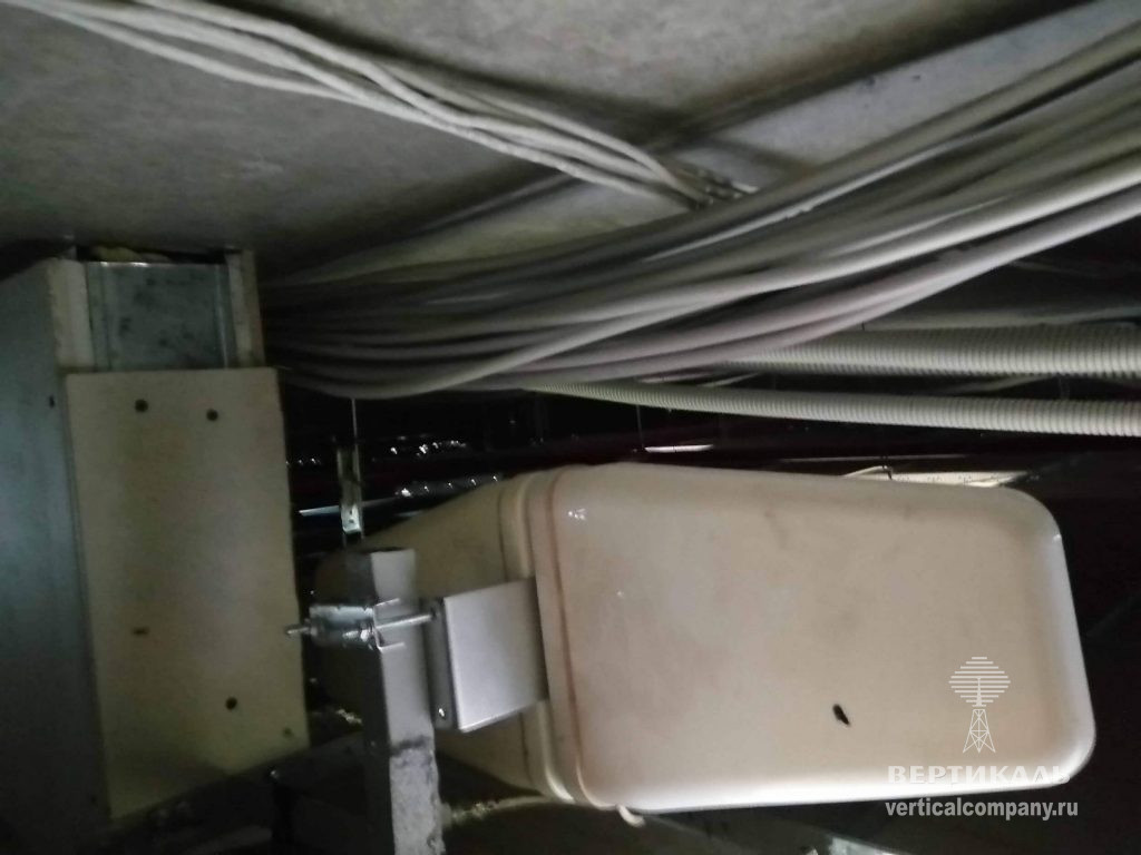 Модернизация indor БС, антенна за подвесным потолком